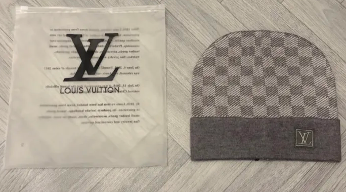 LV mössa grå